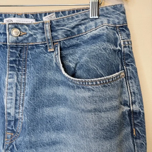 ZARA | Mid-Plus Size High Rise Factory Distressed Straight Relaxed Jeans - Picture 5 of 13